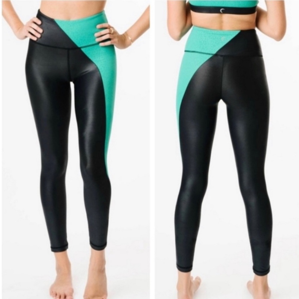 ZYIA Jade River Stone Metallic Light n Tight Legging size 14-16